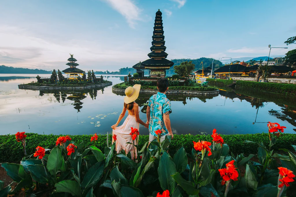 Cultural Travel Guide for Meaningful Destination Visits